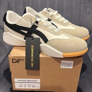 Never been worn size 9.5!